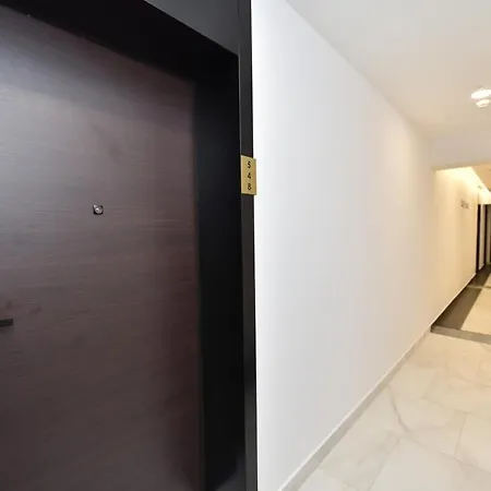 Apartament Price! Maximum Comfort & Location! Bucureşti