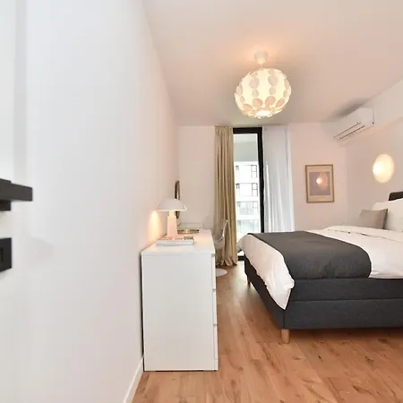 Price! Maximum Comfort & Location! Apartament *